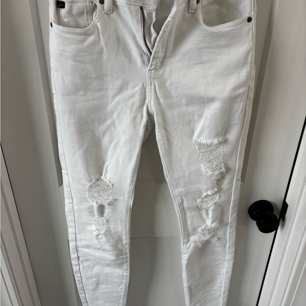 KanCan White Distressed Skinny Jeans